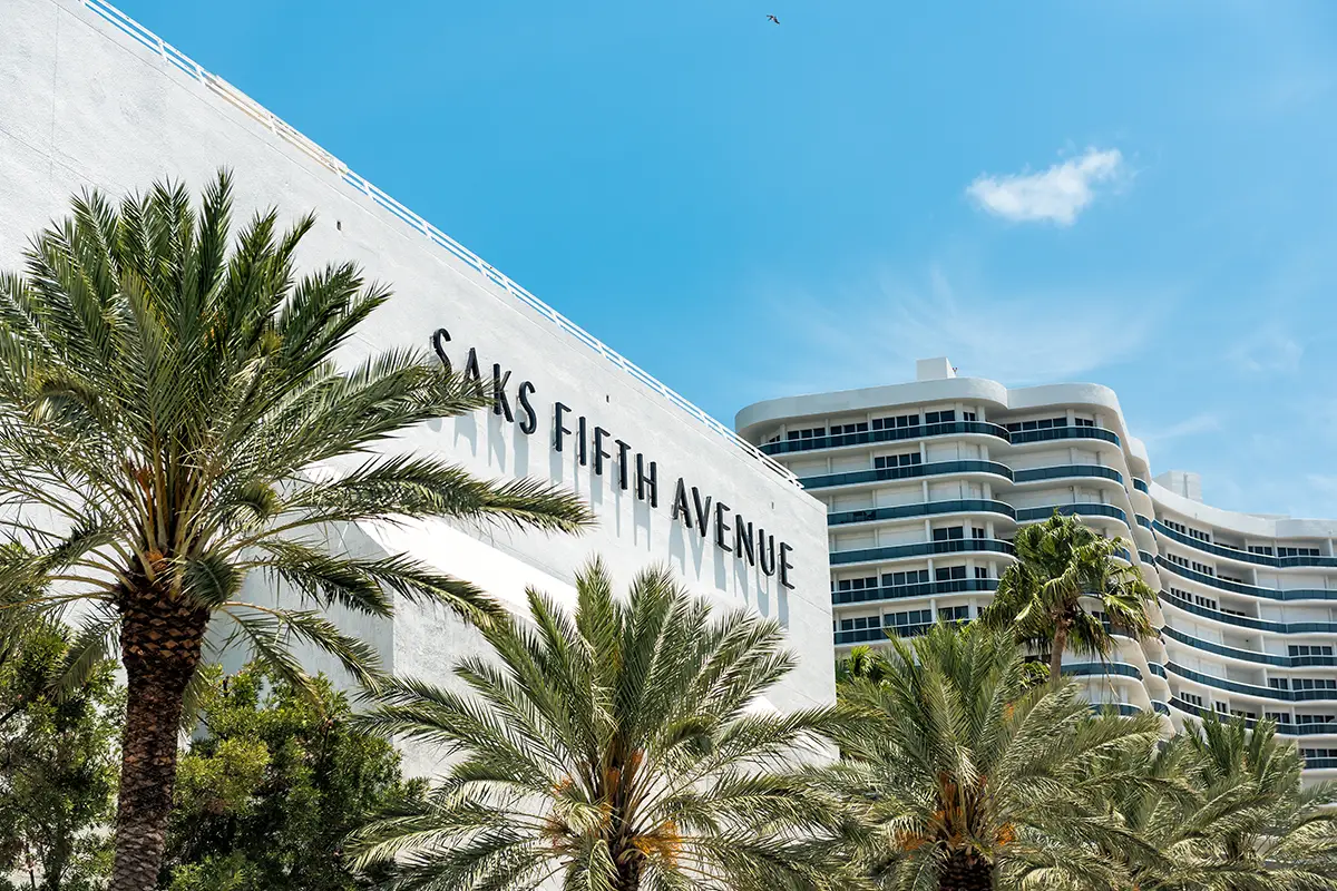 Impact of Saks Store Closures on Competitors: Strategic Opportunities and Proximity Analysis