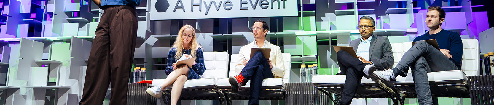 Shoptalk Spring 2026 “Shark Reef” Startup Pitch: Event Format and Competitors