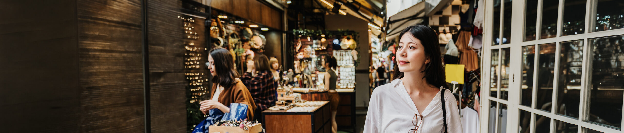 2026 China Retail Predictions Update: Weak Consumer Demand Slows Growth, but Not AI Investment
