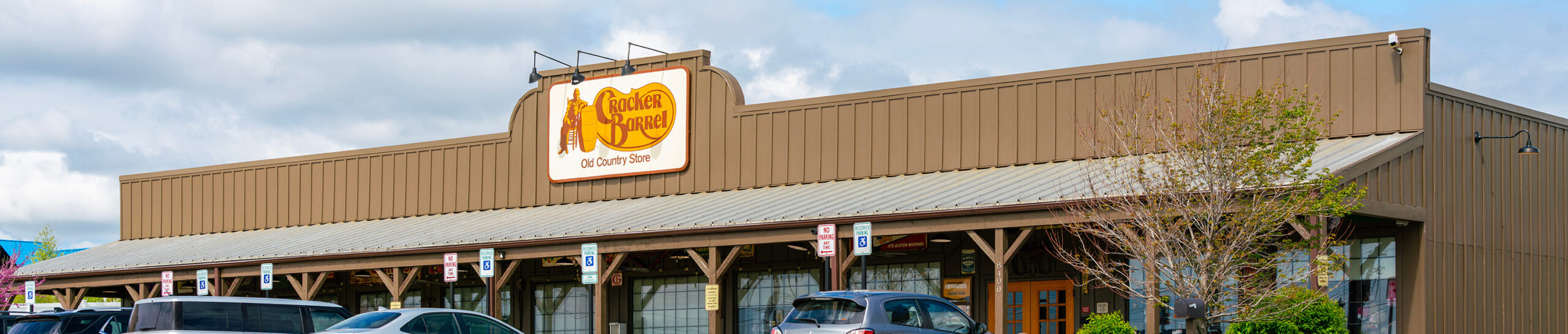 Cracker Barrel Changes Course: New CEO Takes the Helm After Rebrand Backlash